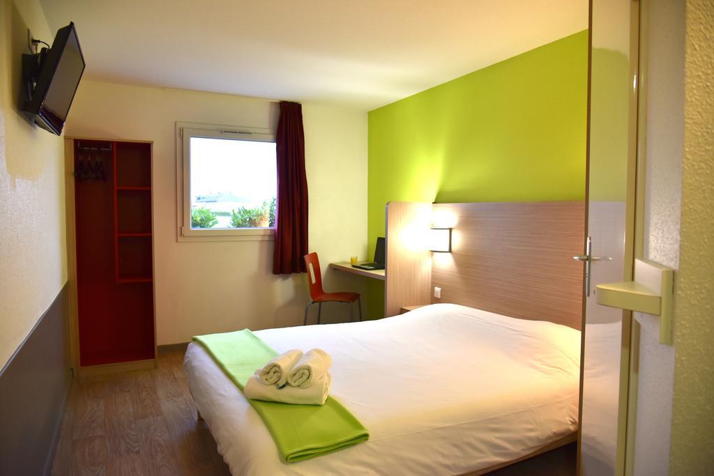 Sweet And Smart Sarreguemines - Hambach Hotel Екстериор снимка